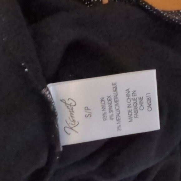 Top - Picture 4 of 6